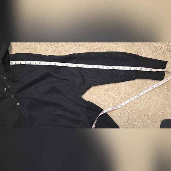 Women's Black Hooded Sweatshirt Oversized XL Unknown Label From‎ Online Bouquet - Picture 9 of 10